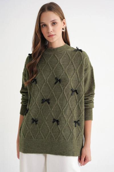 Fiyonk Detaylı Triko Kazak – Ürün Açıklaması Yeşil