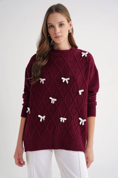 Fiyonk Detaylı Triko Kazak – Ürün Açıklaması Bordo