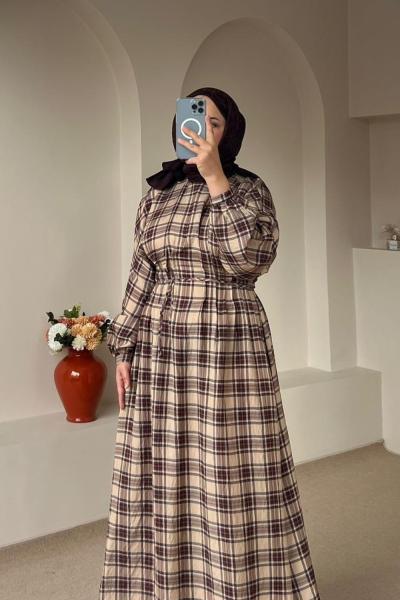 Kadın Pile Detaylı Ekose Elbise Bej