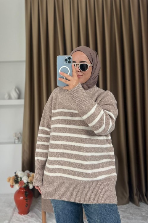 Çizgili Oversize Triko Kazak Vizon