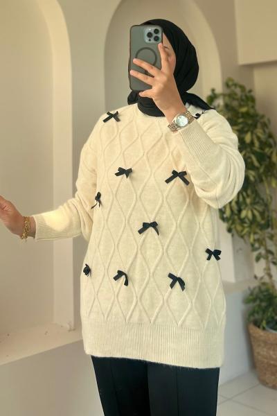 Fiyonk Detaylı Triko Kazak – Ürün Açıklaması Krem